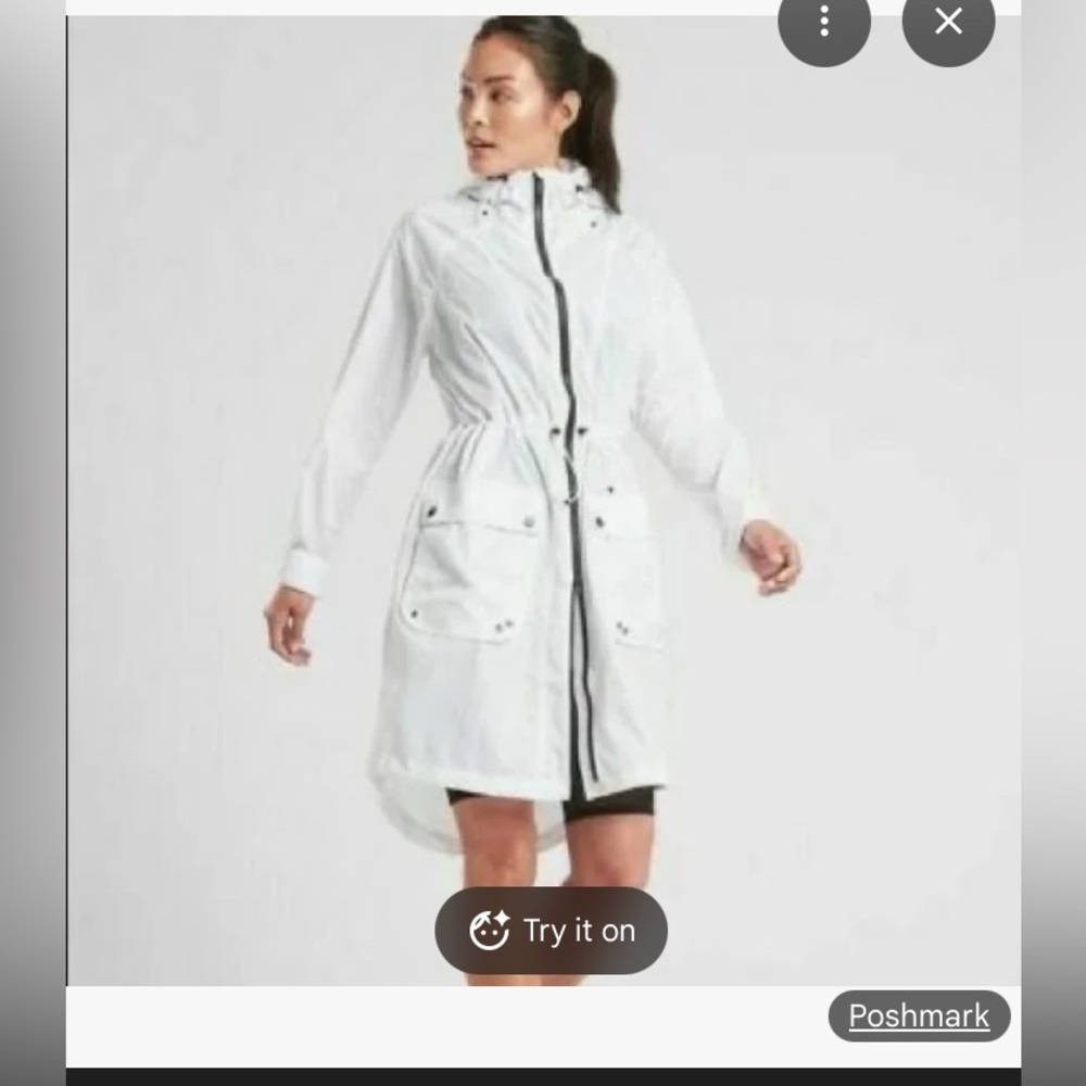 Athleta light white hooded packable rain coat